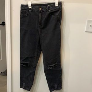 Black distressed jeans